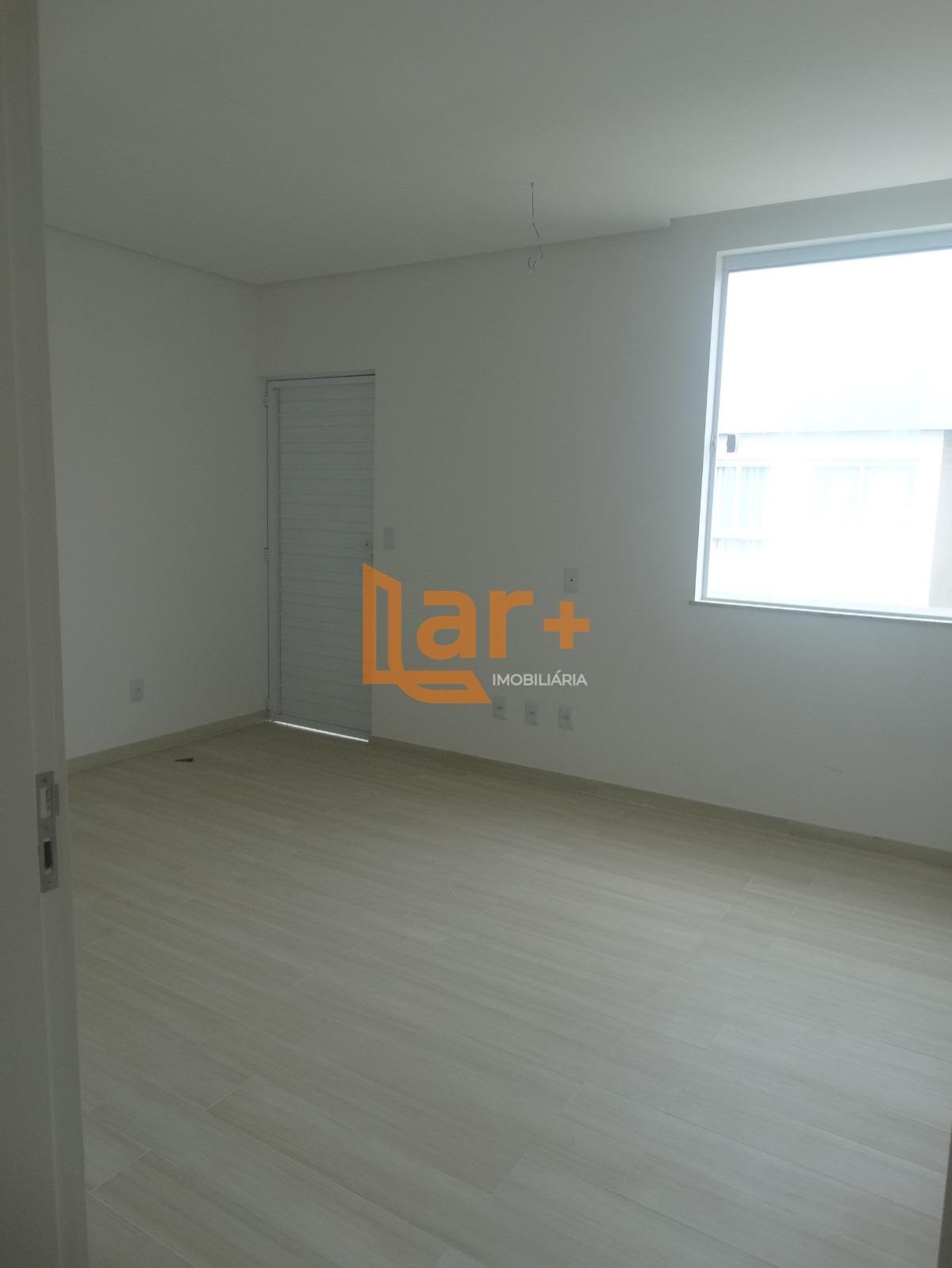 Casa à venda com 3 quartos, 3 suítes, 3 vagas e 270m² no Olhos D'água, Barra dos Coqueiros (SE) — foto 4 de 12