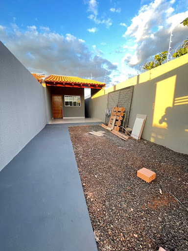 Casa em bela laguna  -  Campo Grande