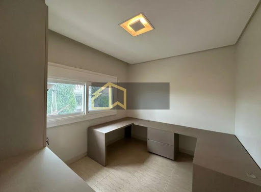 Casa de Condomínio em Alphaville Araguaia  -  Goiânia