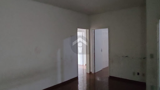 Imóvel em Centro - Alfenas: 3Dormitórios sendo1 Suíte, 3Banheiros locação por R$ 1480 + CONDOMINIO