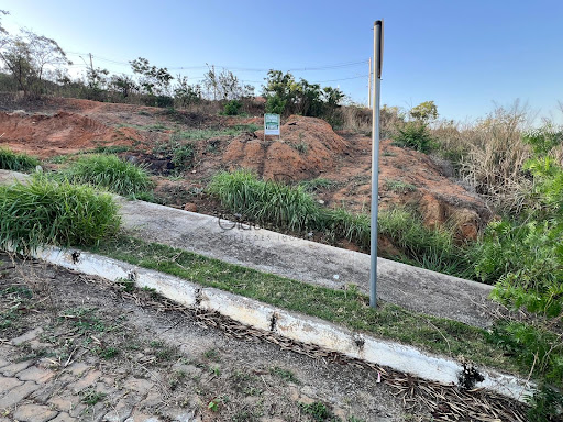 Lote à venda no bairro ilha bela Governador valadares