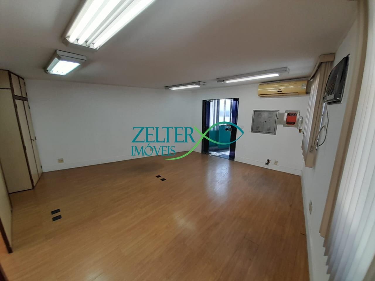 Comercial à venda com 1 banheiro e 29m² no Penha Circular, Rio de Janeiro — foto principal