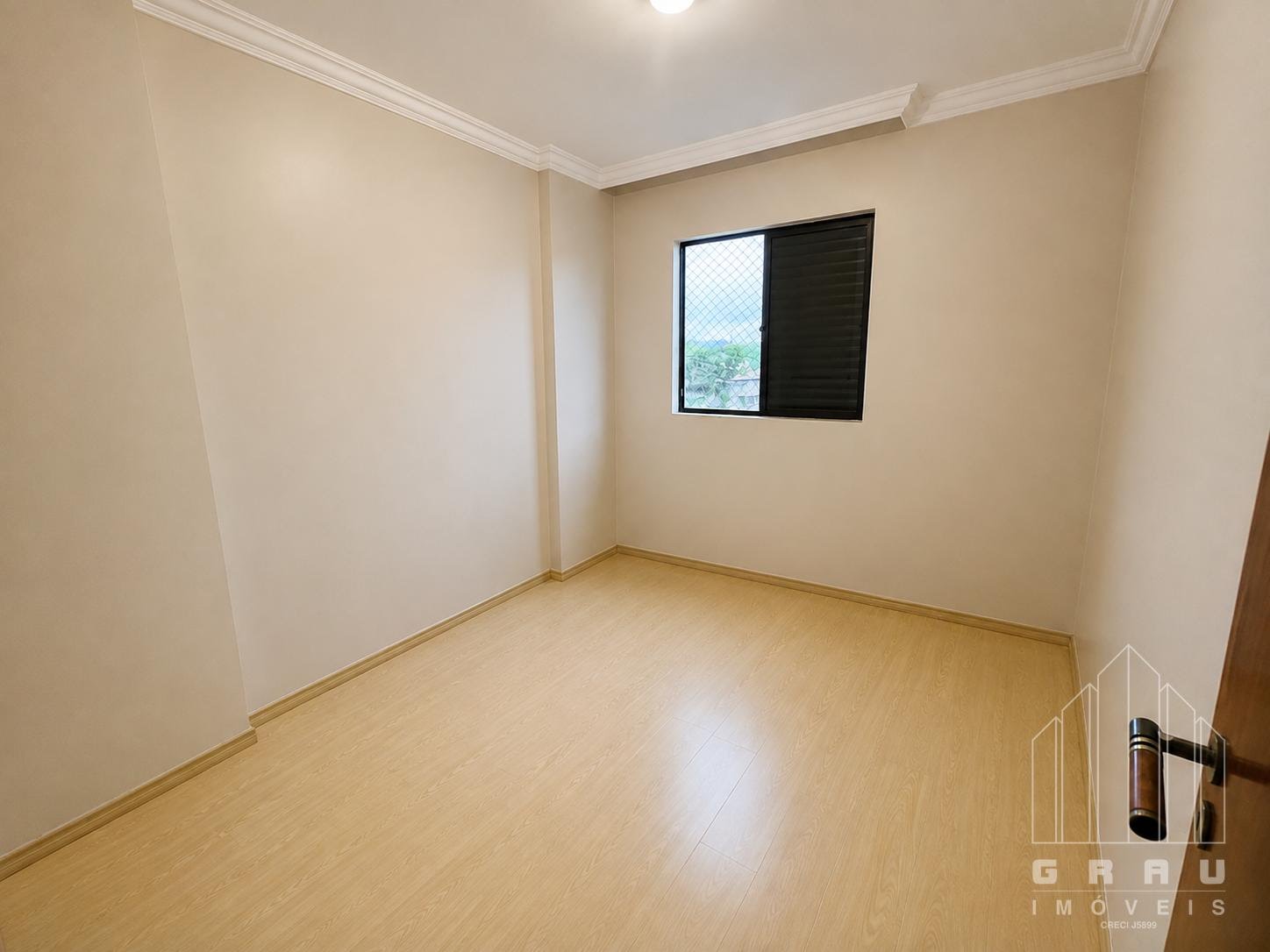 Apartamento no Edifício Lyon  -  Foz do Iguaçu