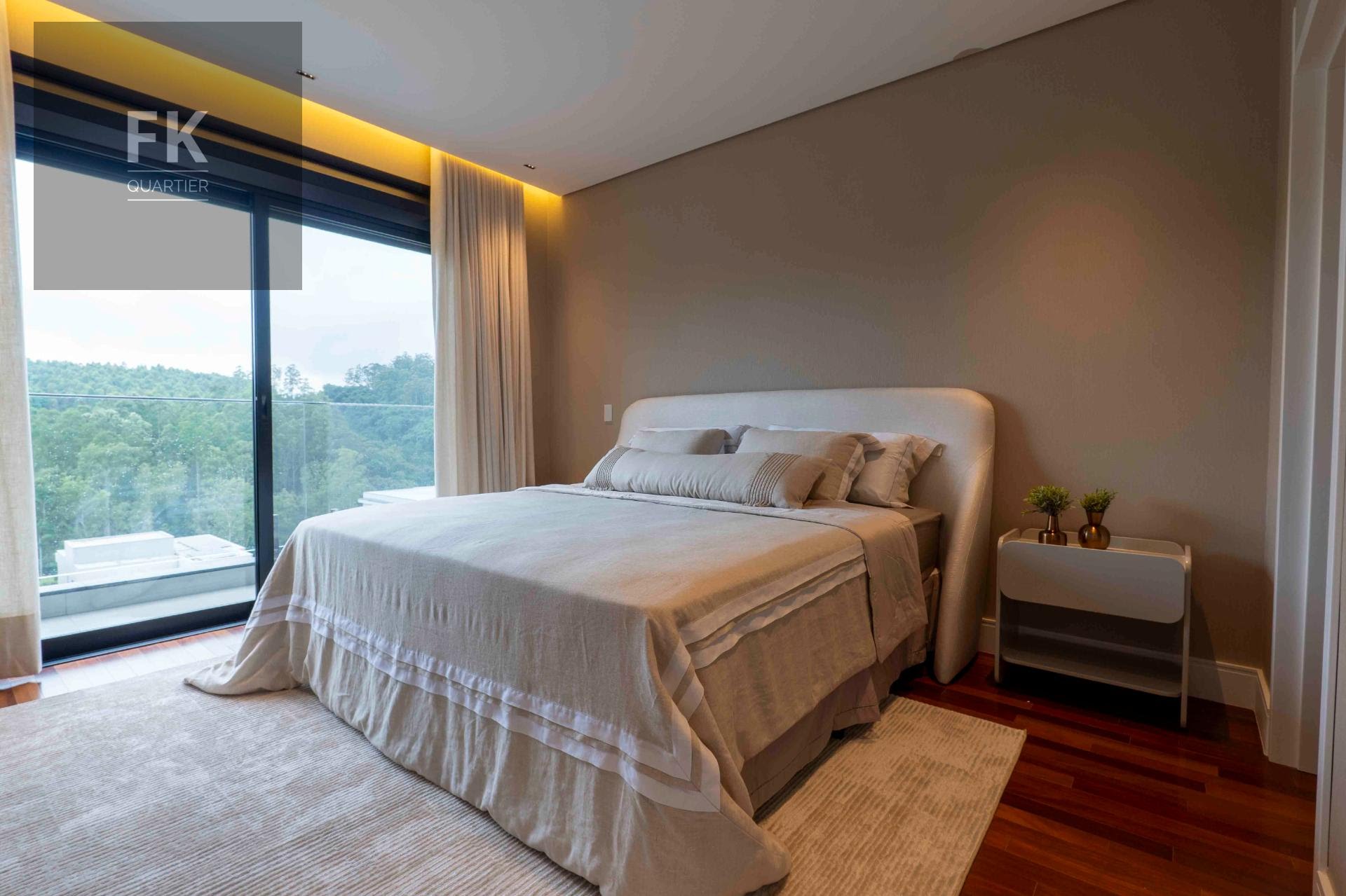 Casa à venda com 4 quartos, 4 suítes, 4 vagas e 427m² no Colinas da Anhangüera, Santana de Parnaíba (SP) — foto 19 de 30