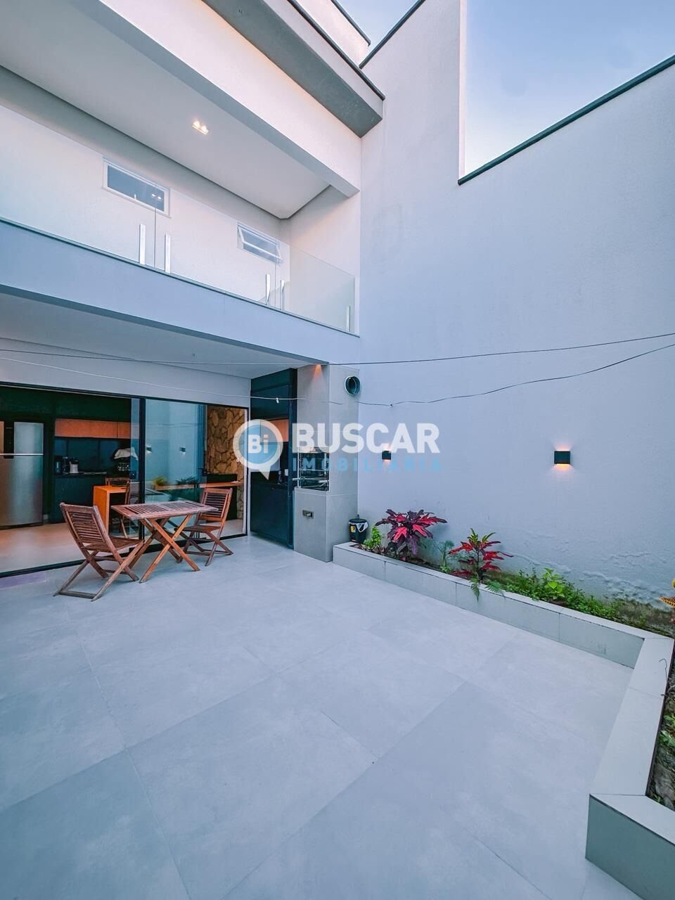 Casa à venda com 3 quartos, 2 suítes, 2 vagas e 267m² no Sim, Feira de Santana (BA) — foto 9 de 21