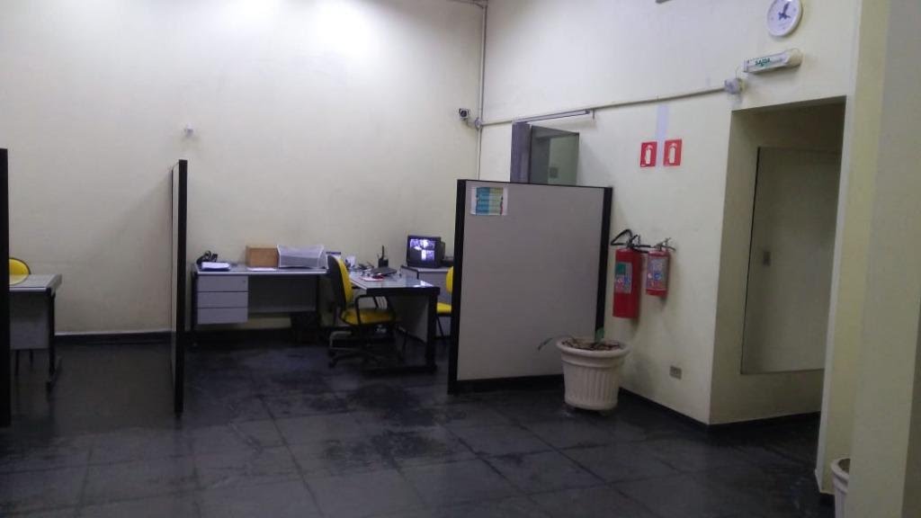 Comercial à venda com 6 banheiros, 5 vagas e 600m² no Centro, Arujá (SP) — foto 9 de 10