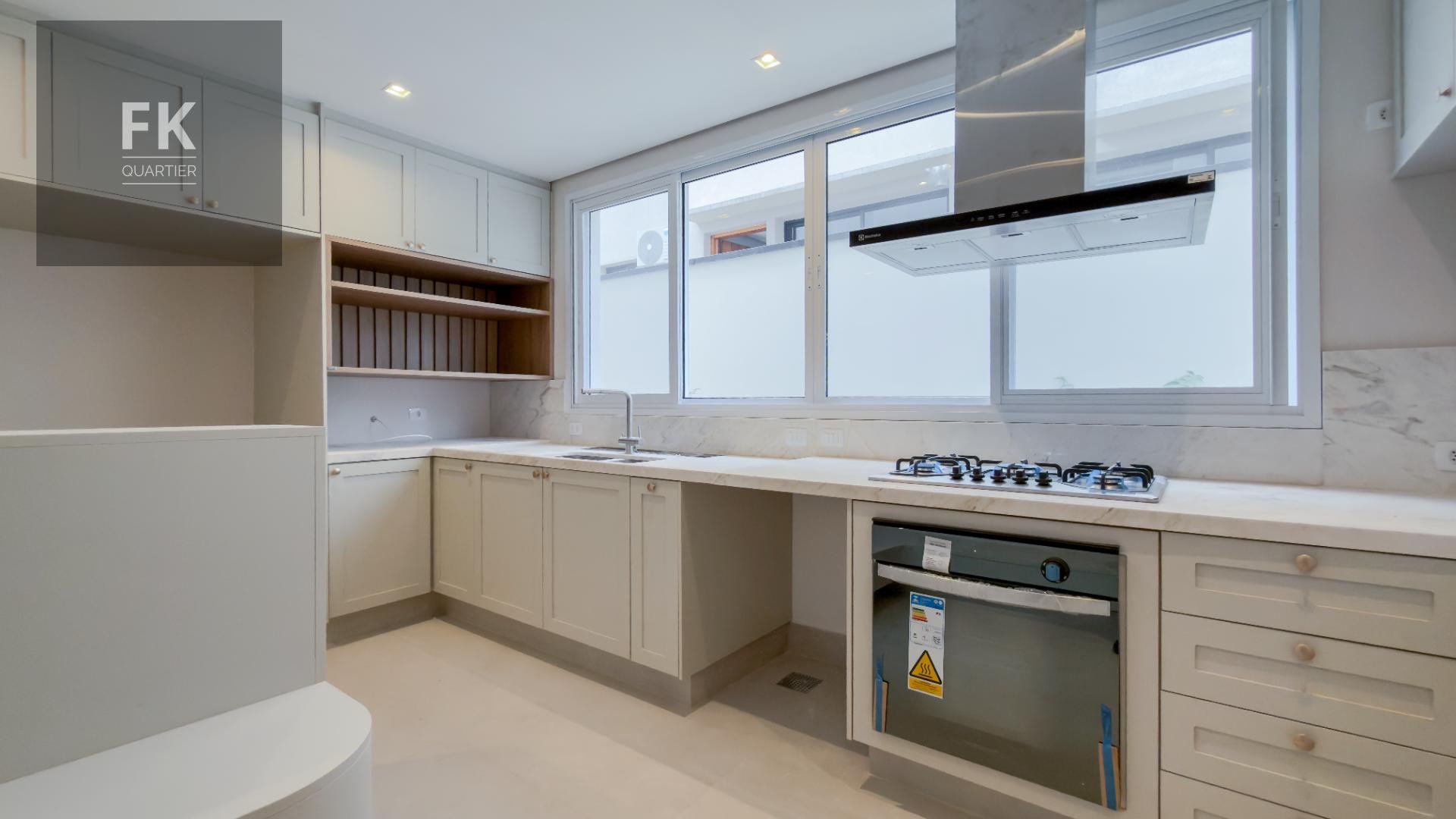 Casa à venda com 4 quartos, 4 suítes, 4 vagas e 360m² no Alphaville, Santana de Parnaíba (SP) — foto 20 de 30