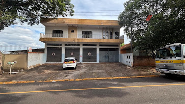 Apartamento sobreloja em Zona VII  -  Umuarama