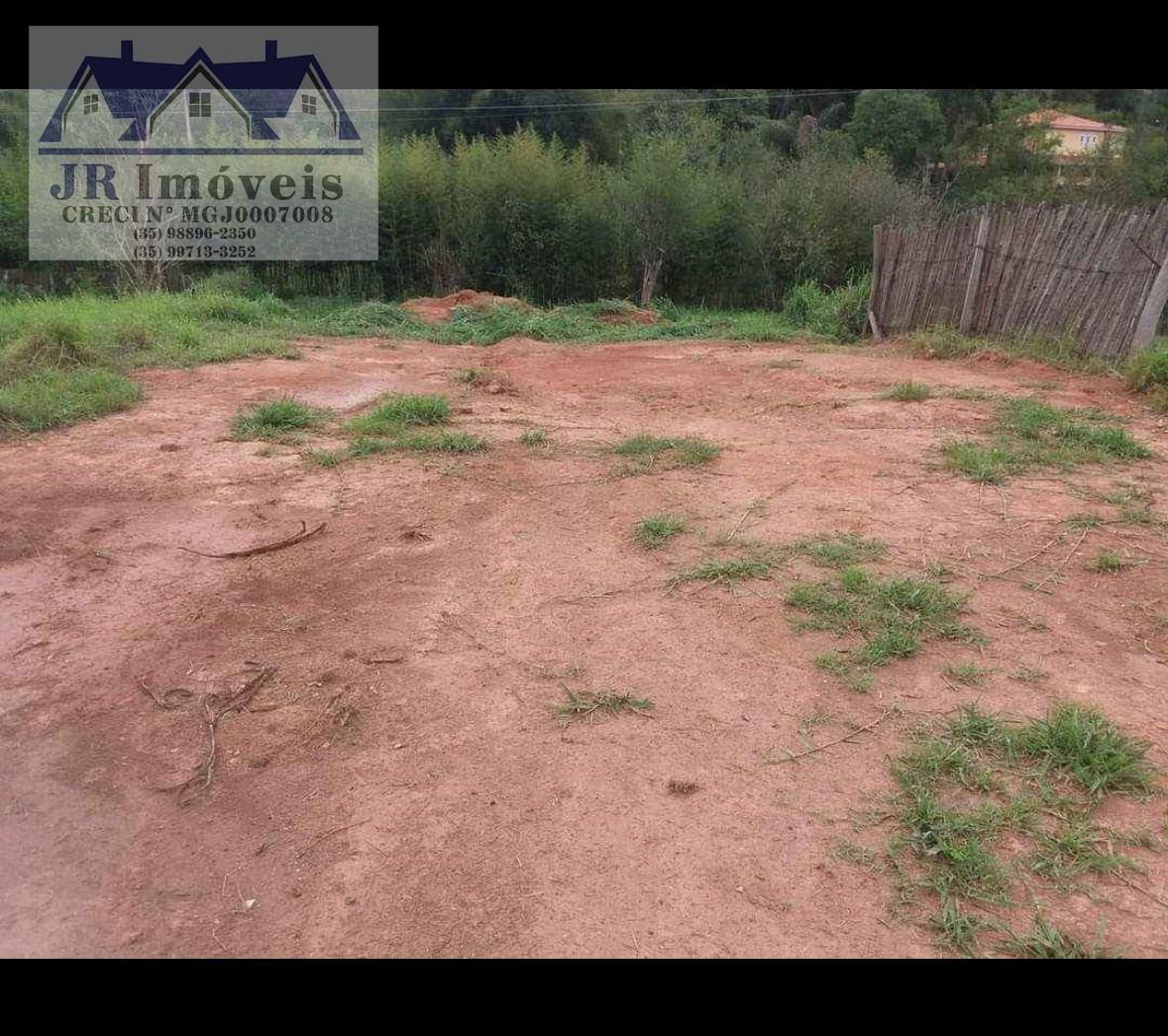 Terreno à venda com 330m² de terreno no Bairro Lage, Piranguinho (MG) — foto 4 de 5