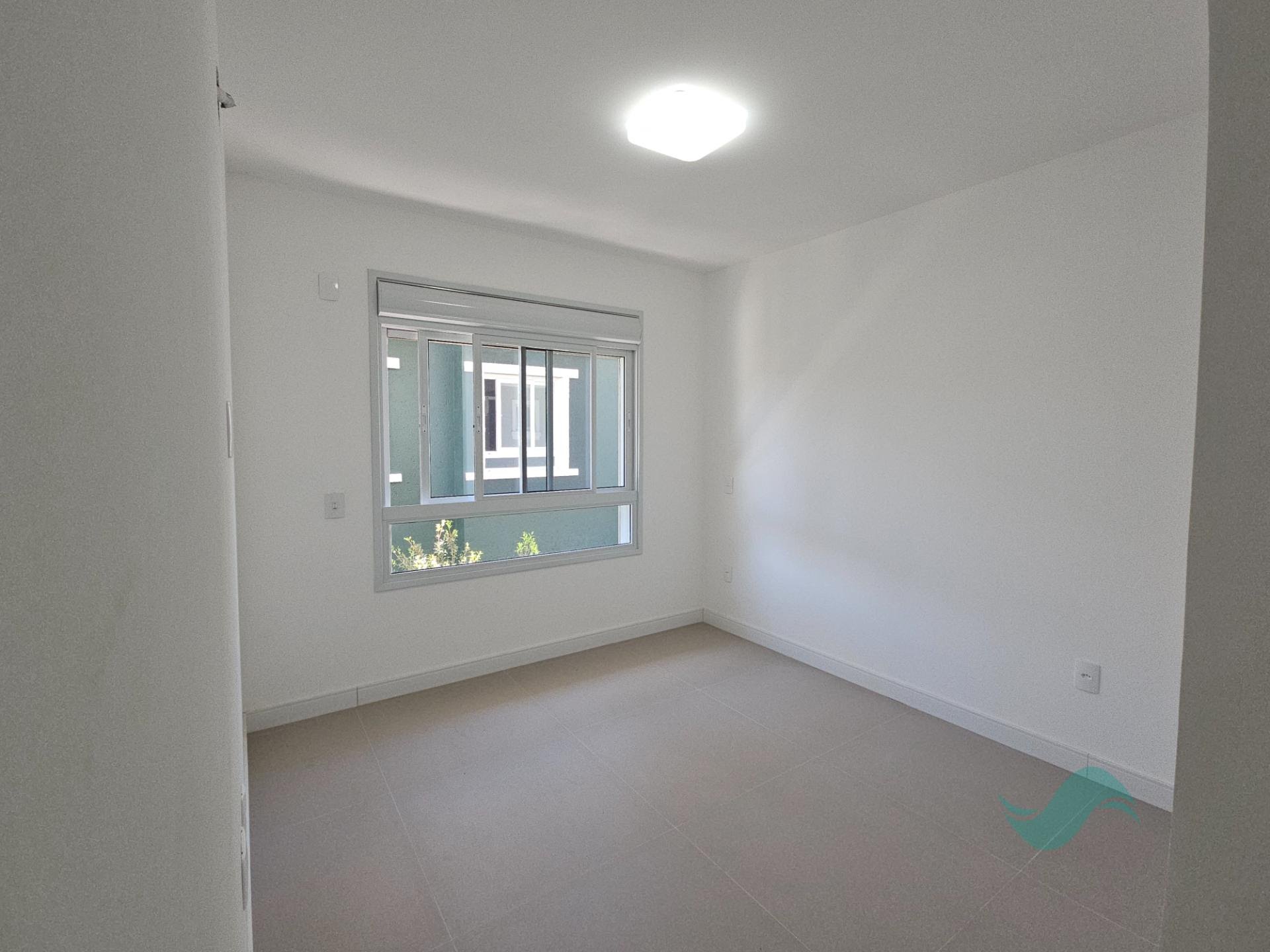 Casa à venda com 4 suítes, 1 vaga e 184m² no Jurerê Internacional, Florianópolis (SC) — foto 17 de 30