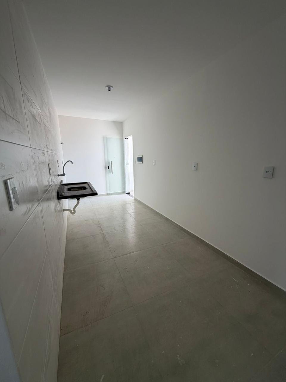 Casa à venda com 3 quartos, 1 suíte, 2 vagas e 200m² no Conceição, Feira de Santana (BA) — foto 5 de 10