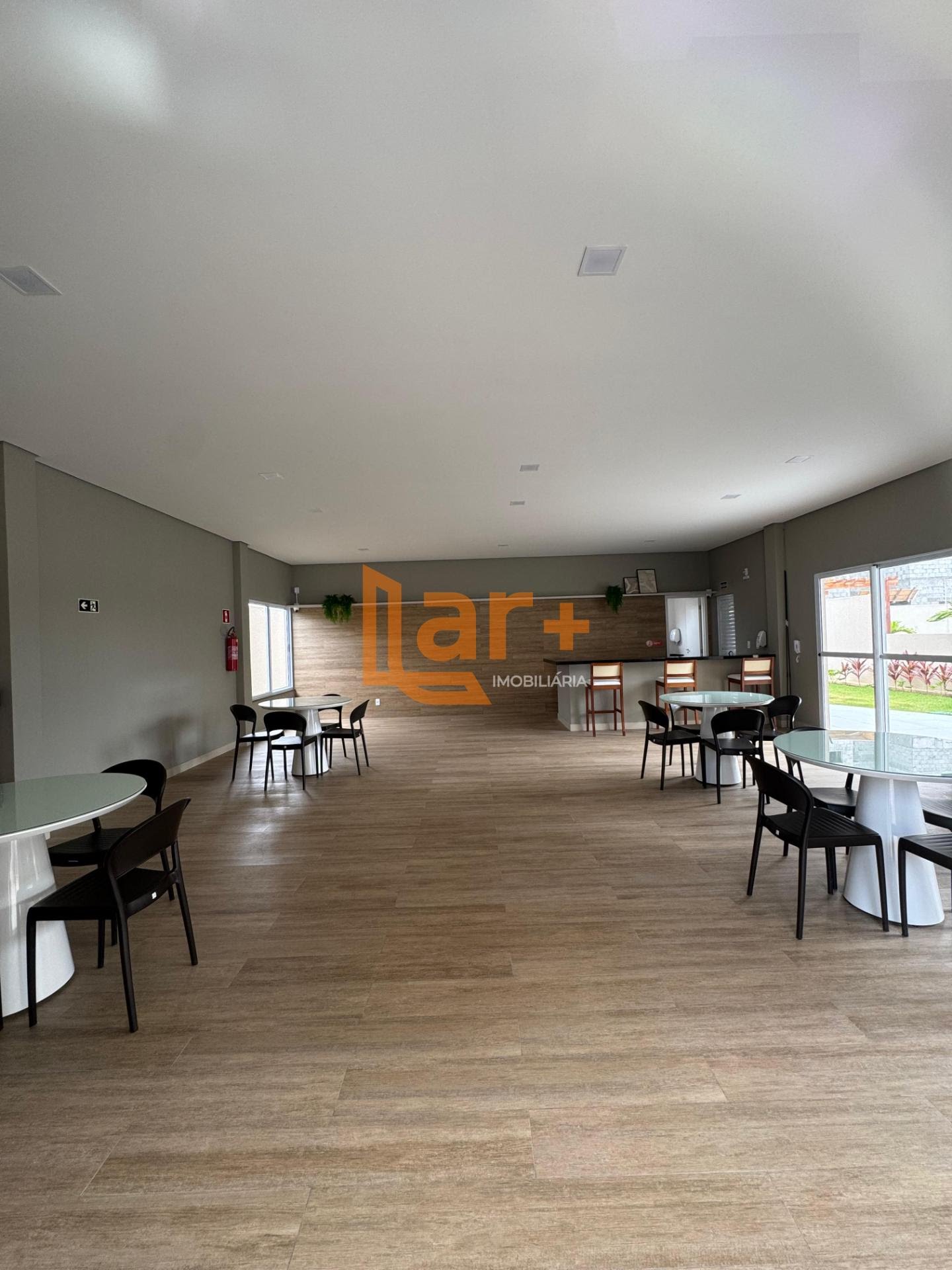 Apartamento à venda com 2 quartos, 1 suíte, 1 vaga e 50m² no Costa Paradiso, Barra dos Coqueiros (SE) — foto 25 de 28