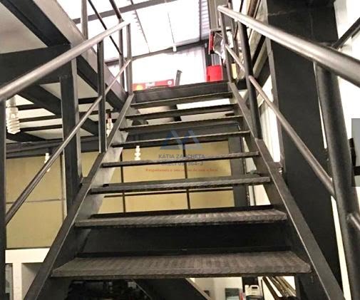 Comercial à venda com 1 banheiro, 2 vagas e 228m² no Vila Guarani (zona Sul), São Paulo (SP) — foto 13 de 19