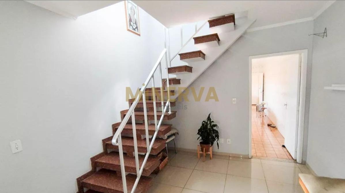 Casa à venda com 4 quartos, 1 suíte, 2 vagas e 150m² no Penha de França, São Paulo (SP) — foto 12 de 20