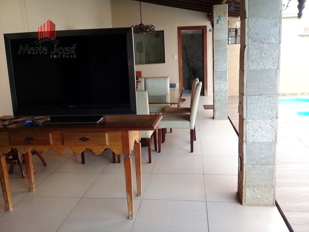 Casa à venda com 4 quartos, 1 suíte, 5 vagas e 500m² no Santa Helena, Sete Lagoas (MG) — foto 30 de 30
