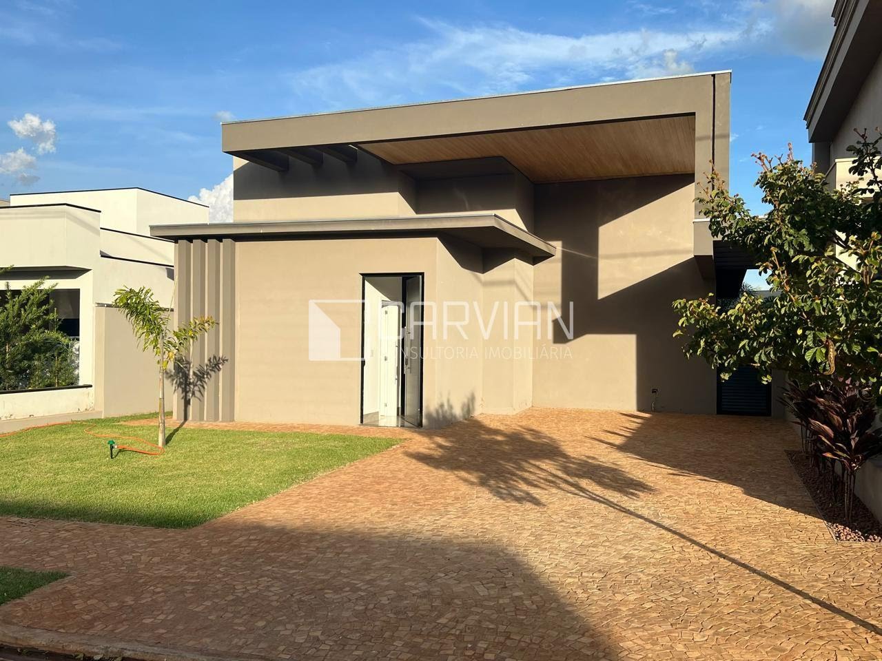 Casa à venda com 3 quartos, 3 suítes e 300m² no Bomfim Paulista, Ribeirão Preto (SP) — foto 5 de 25
