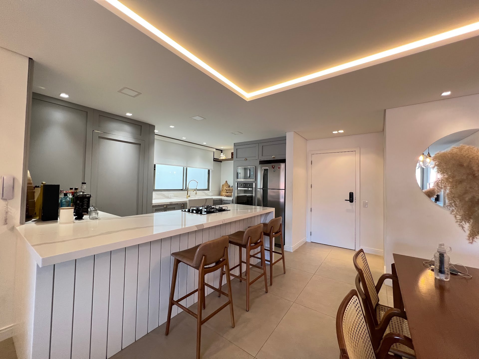 Apartamento à venda com 2 suítes, 1 vaga e 100m² no Jurerê, Florianópolis (SC) — foto 9 de 26