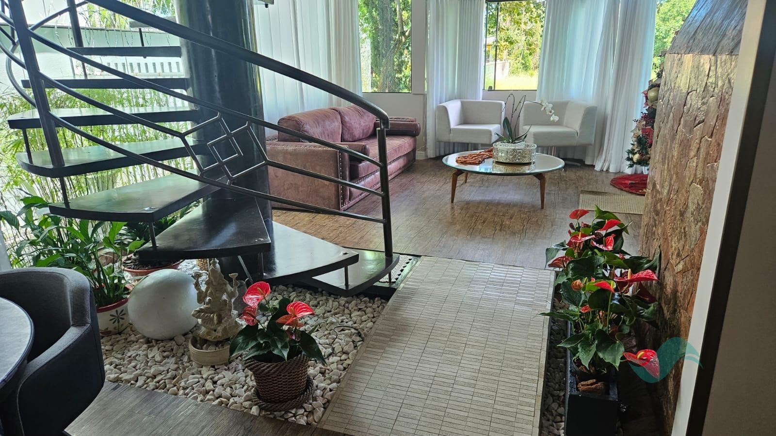 Casa à venda com 5 quartos, 7 banheiros, 4 vagas e 350m² no Jurerê Internacional, Florianópolis (SC) — foto 12 de 30