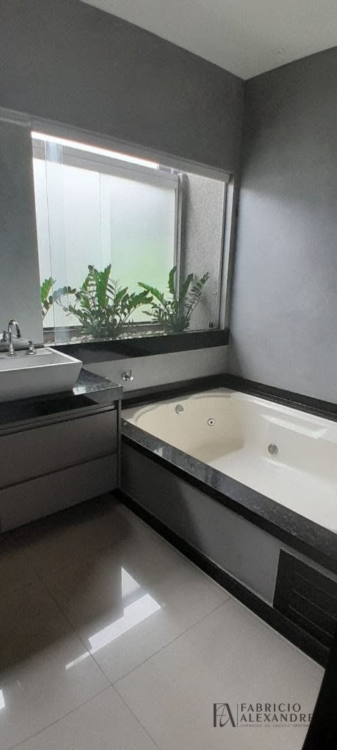 Casa à venda com 3 quartos, 3 suítes, 4 vagas e 215m² no Residencial Gaivota I, São José do Rio Preto (SP) — foto 25 de 30