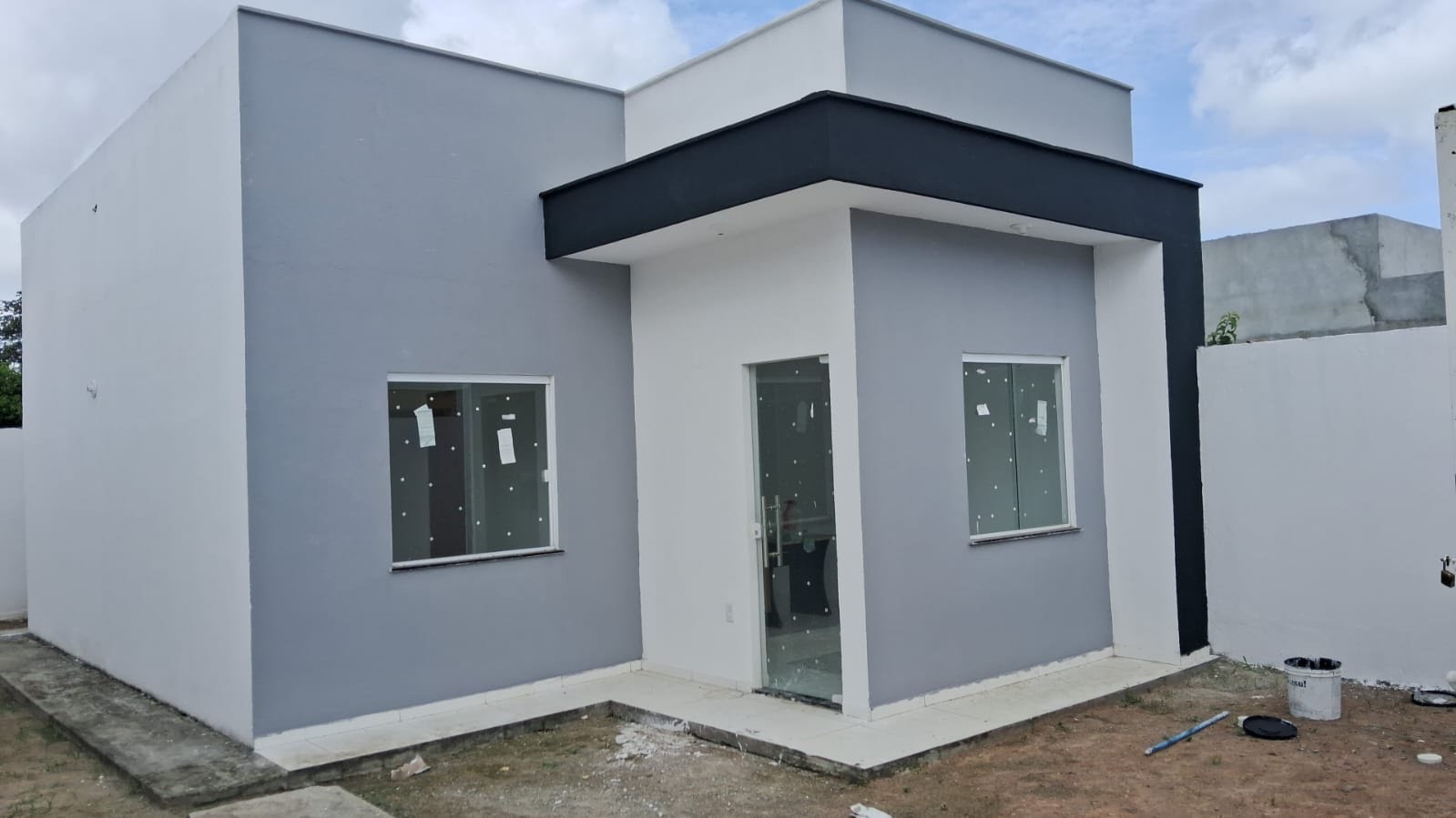 Casa à venda com 2 quartos, 1 banheiro, 1 vaga e 50m² no Aviário, Feira de Santana (BA) — foto 3 de 9