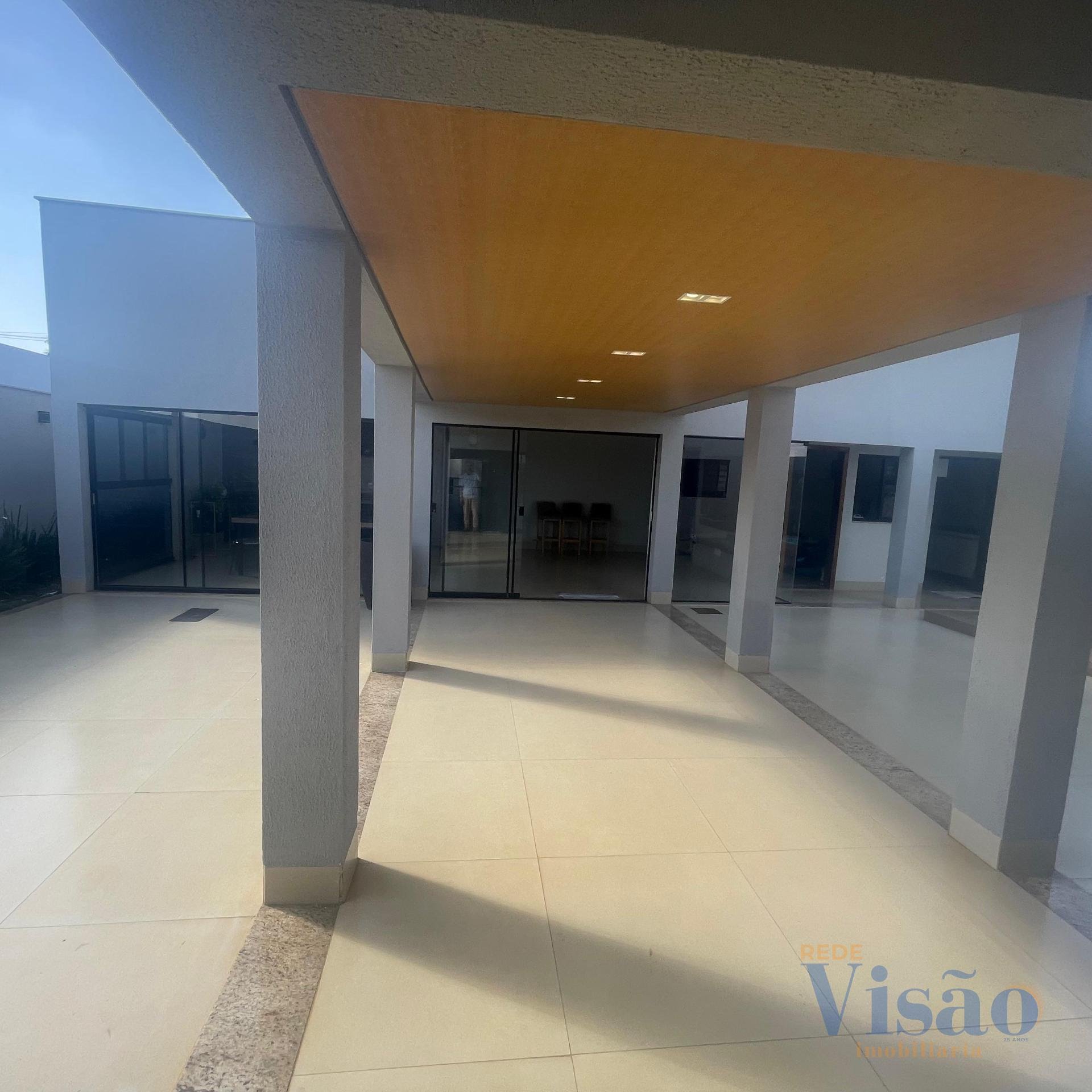 Casa à venda com 4 suítes, 2 vagas e 450m² no Paracatuzinho, Paracatu (MG) — foto 8 de 30