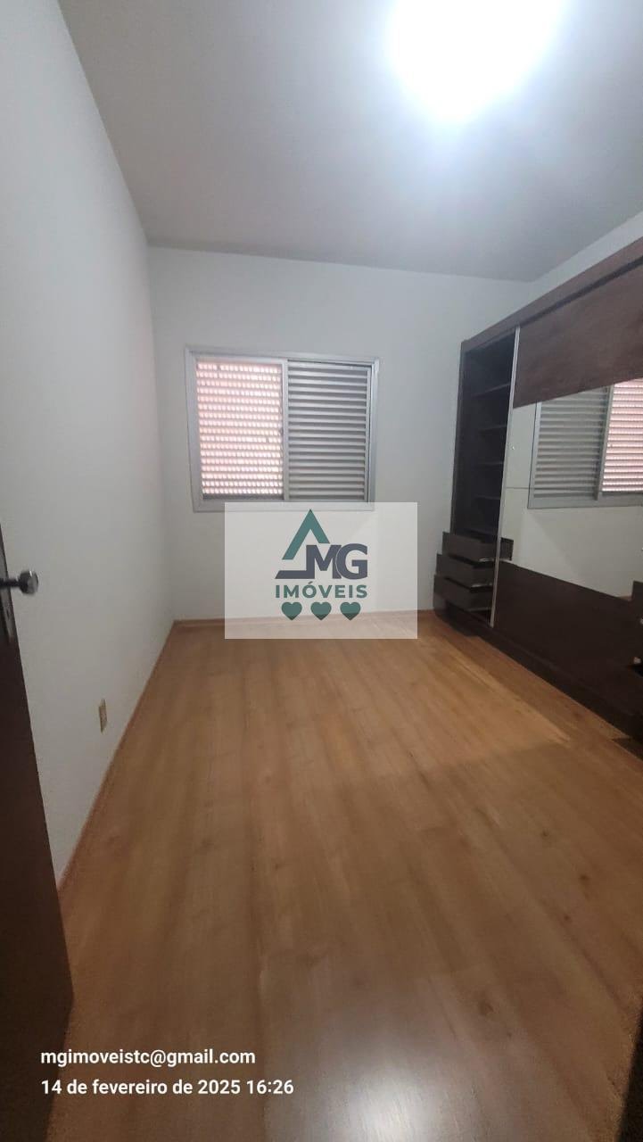 Apartamento para alugar com 3 quartos, 1 suíte e 1 vaga no Centro, Três Corações (MG) — foto 16 de 19