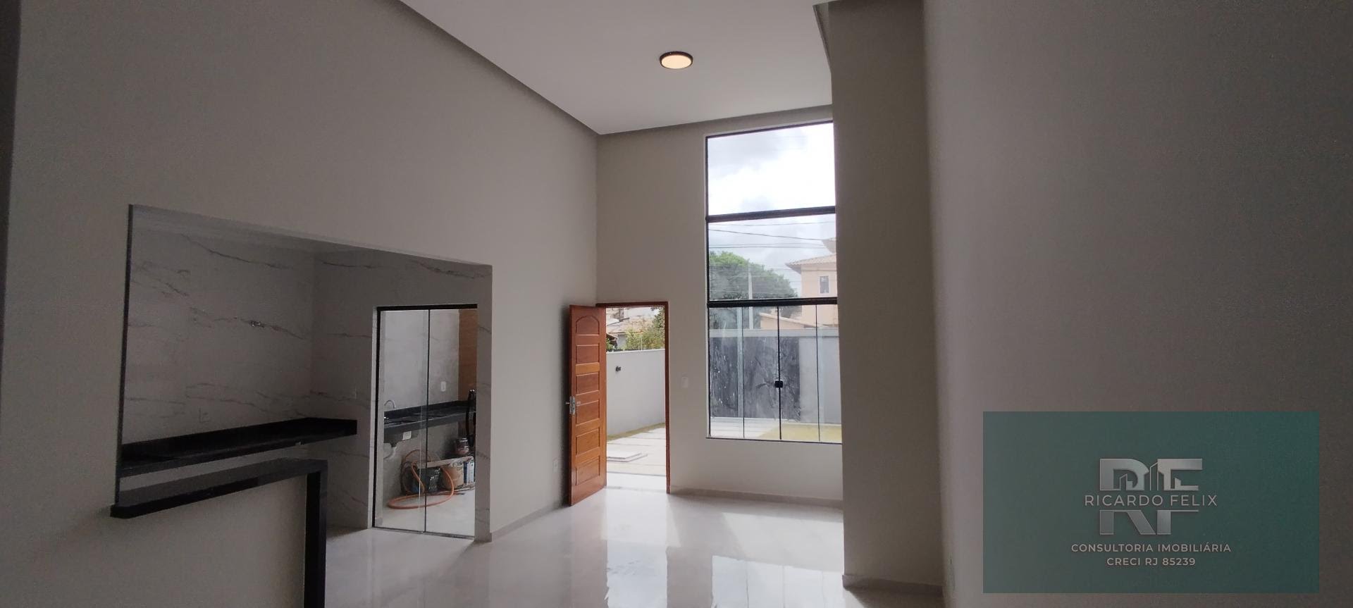 Casa à venda com 3 quartos, 1 suíte, 2 vagas e 180m² no Recreio, Rio das Ostras (RJ) — foto 4 de 29