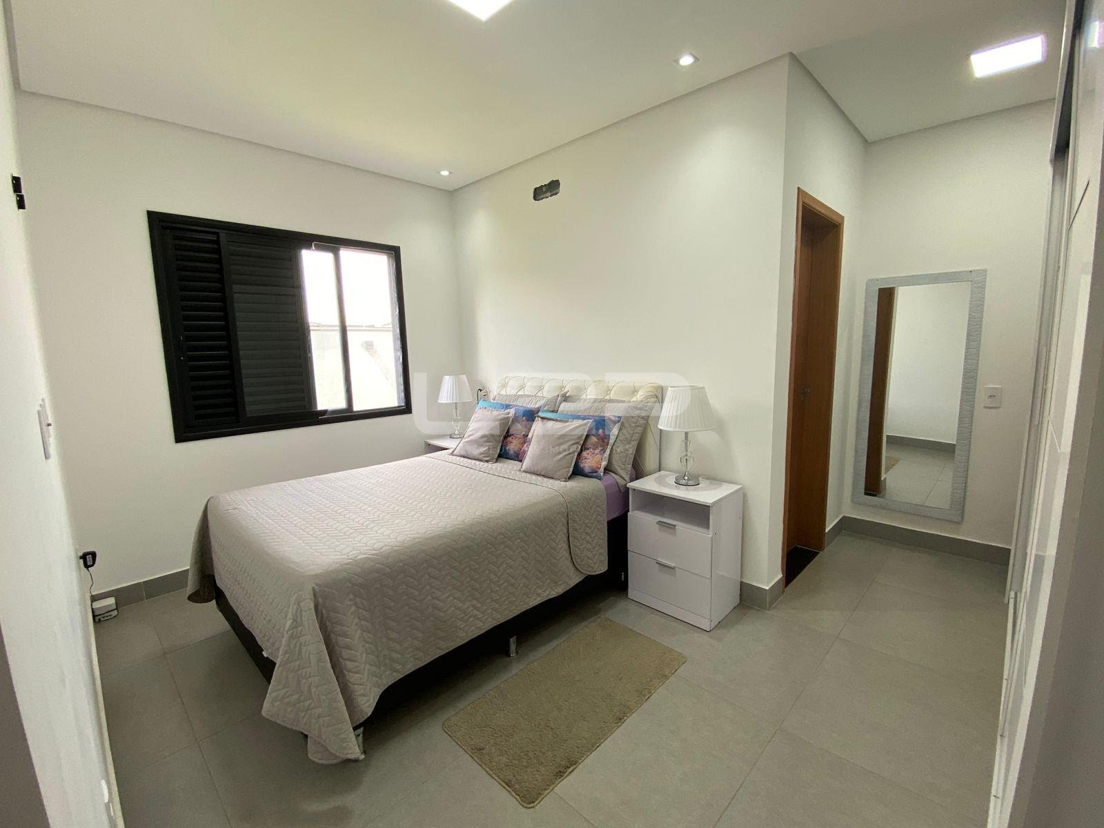 Casa à venda com 3 quartos, 1 suíte, 4 vagas e 120m² no Loteamento Jardim Itália, Itupeva (SP) — foto 16 de 18