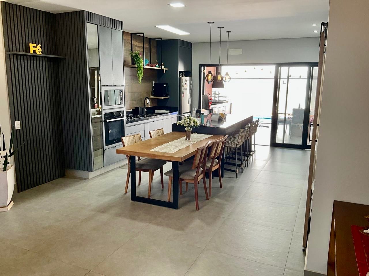 Casa à venda com 4 quartos, 4 suítes, 6 vagas e 263m² no Jardim dos Lagos, Indaiatuba (SP) — foto 9 de 30