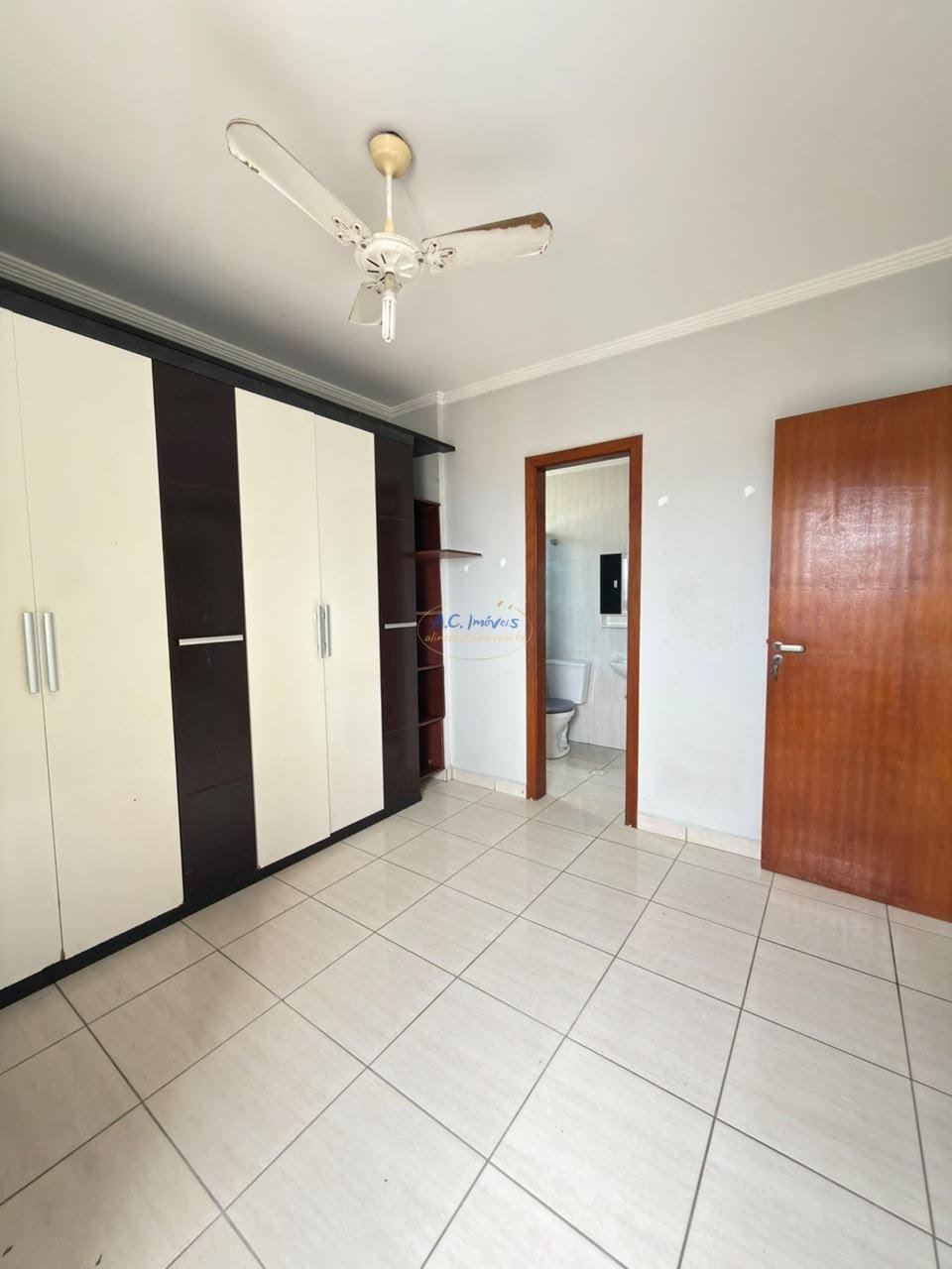 Apartamento à venda com 1 quarto, 1 suíte, 1 vaga e 43m² no Vila Caiçara, Praia Grande (SP) — foto 8 de 20