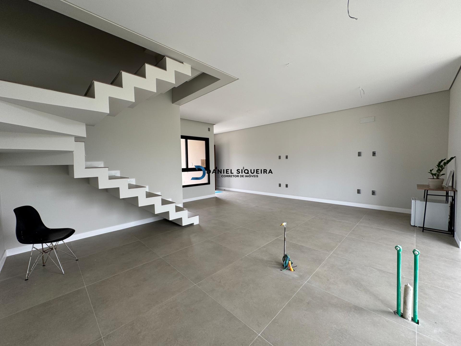 Casa à venda com 4 quartos, 4 suítes, 4 vagas e 200m² no Bairro Deltaville, Biguaçu (SC) — foto 8 de 30