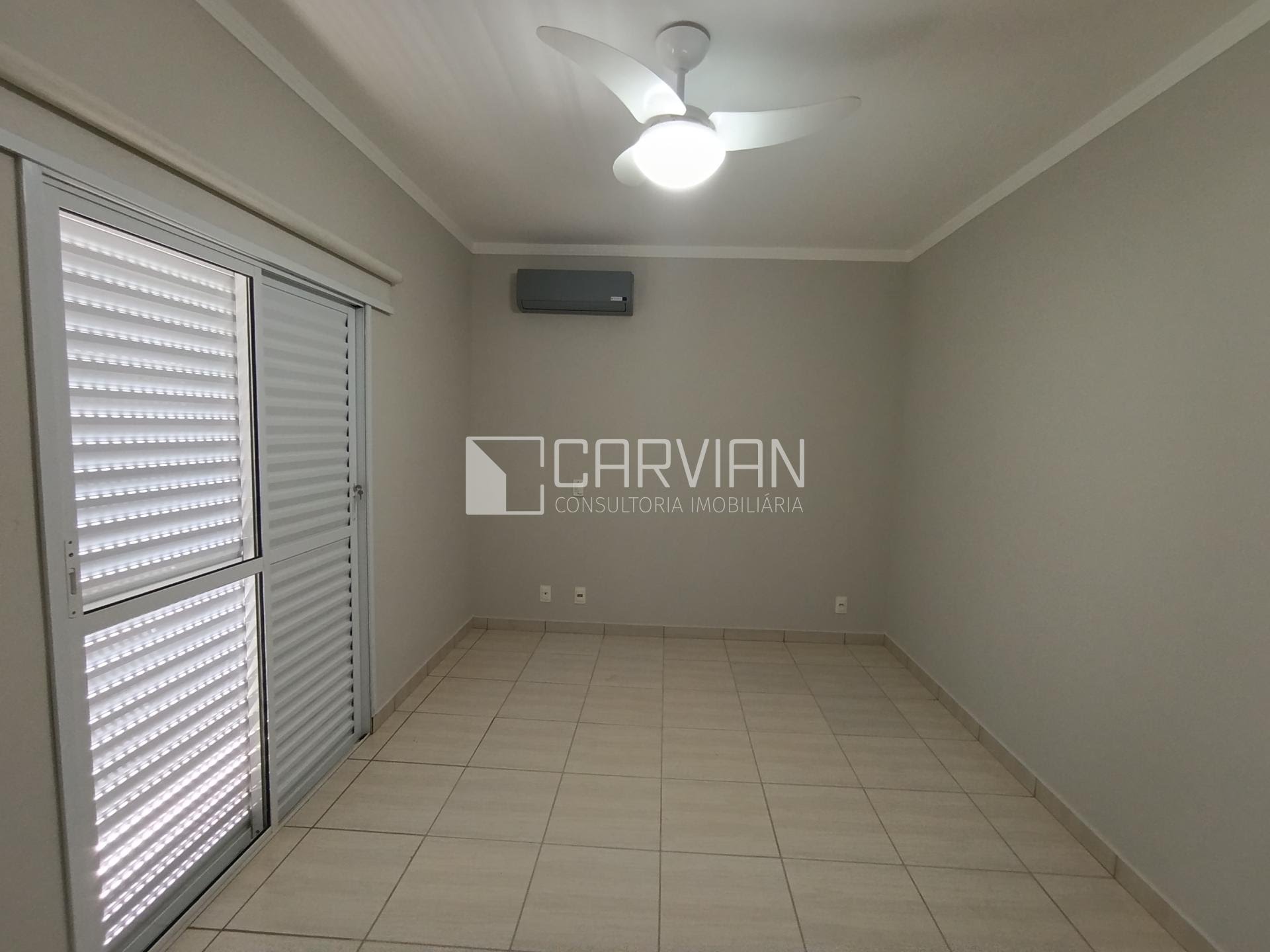 Casa à venda com 3 quartos, 3 suítes, 4 vagas e 217m² no Bonfim Paulista, Ribeirão Preto (SP) — foto 15 de 30
