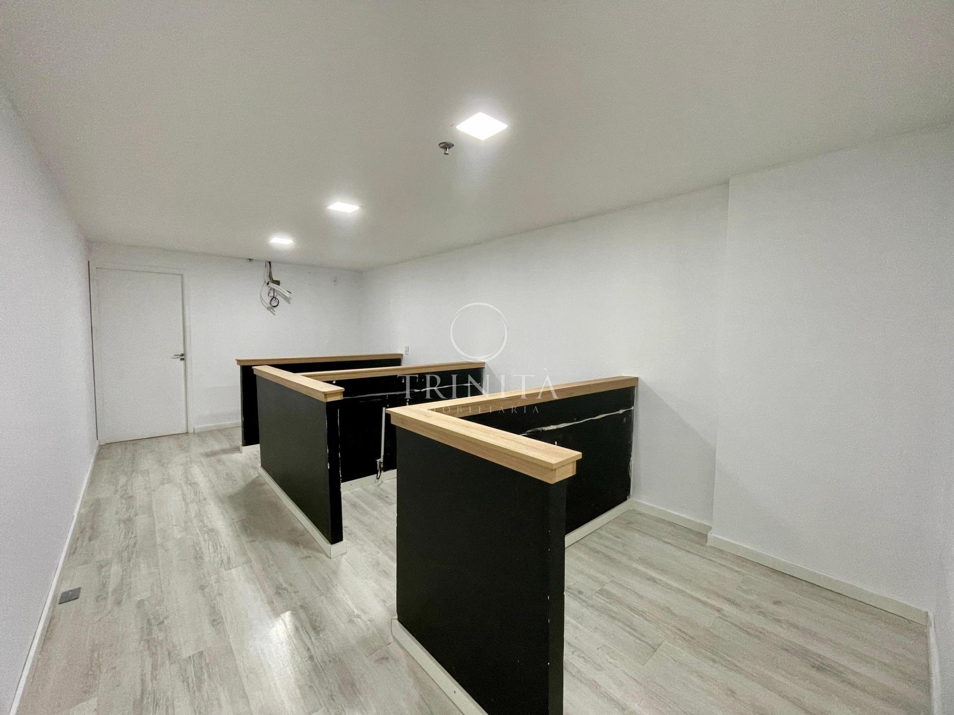 sala-trinitaimobiliaria-ceoexecutiveoffices-peninsula