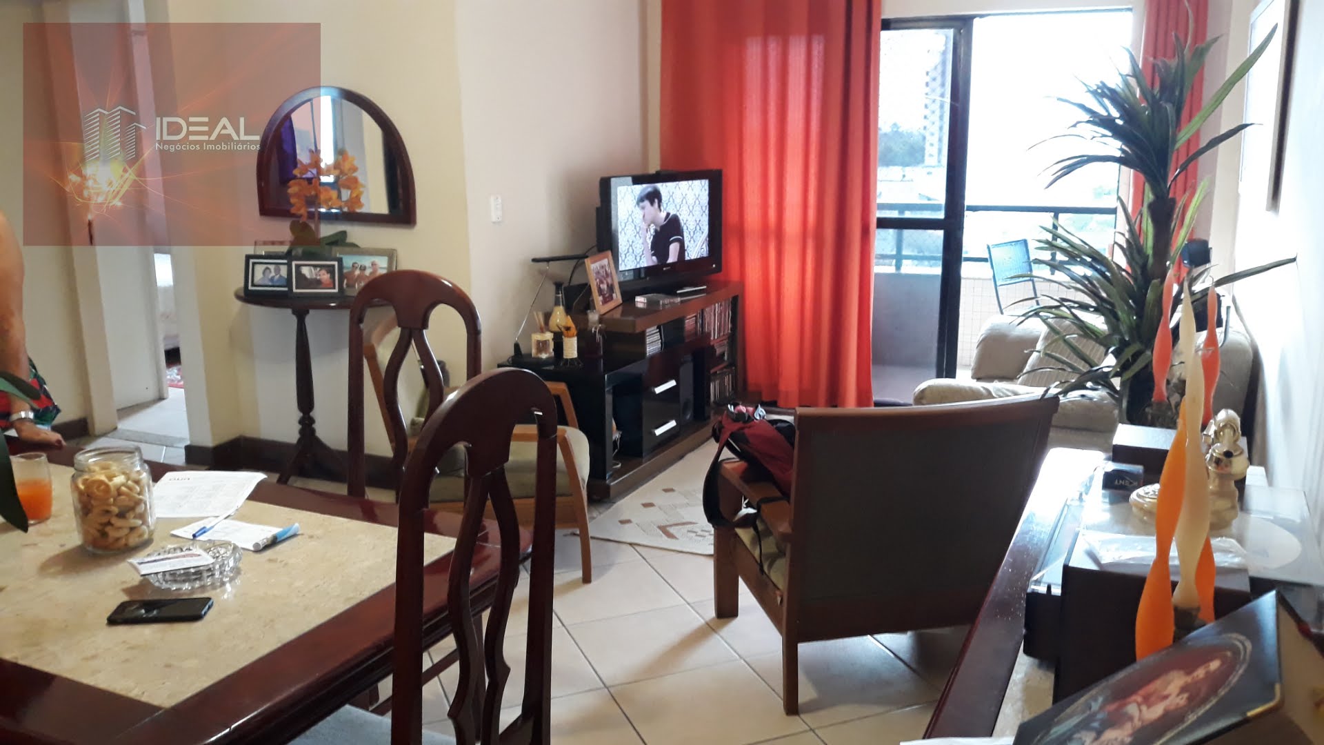 Apartamento à venda com 2 quartos no Edifício Bahamas em Campos dos Goytacazes