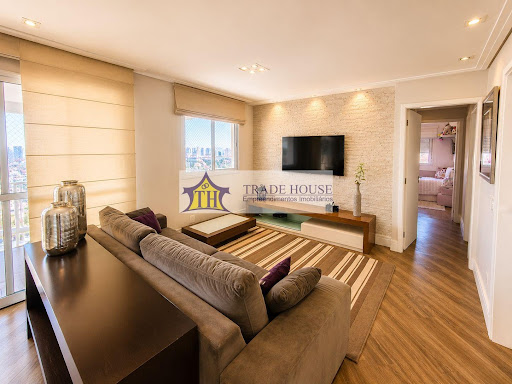 Apartamento em Vila Gumercindo  -  São Paulo