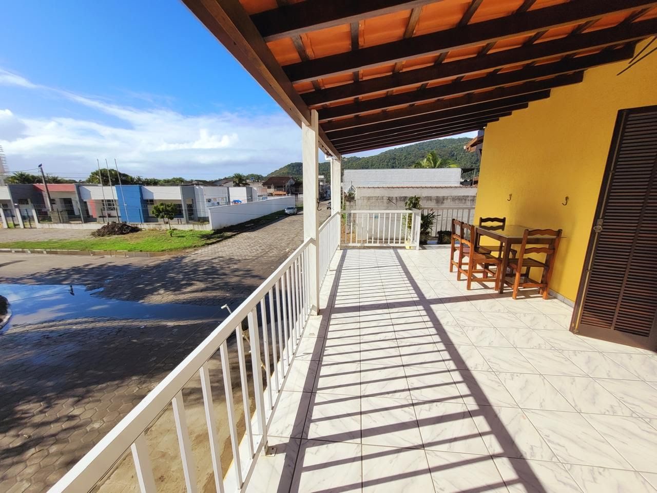 Casa à venda com 3 quartos, 3 banheiros e 150m² no Estufa II, Ubatuba (SP) — foto 13 de 15