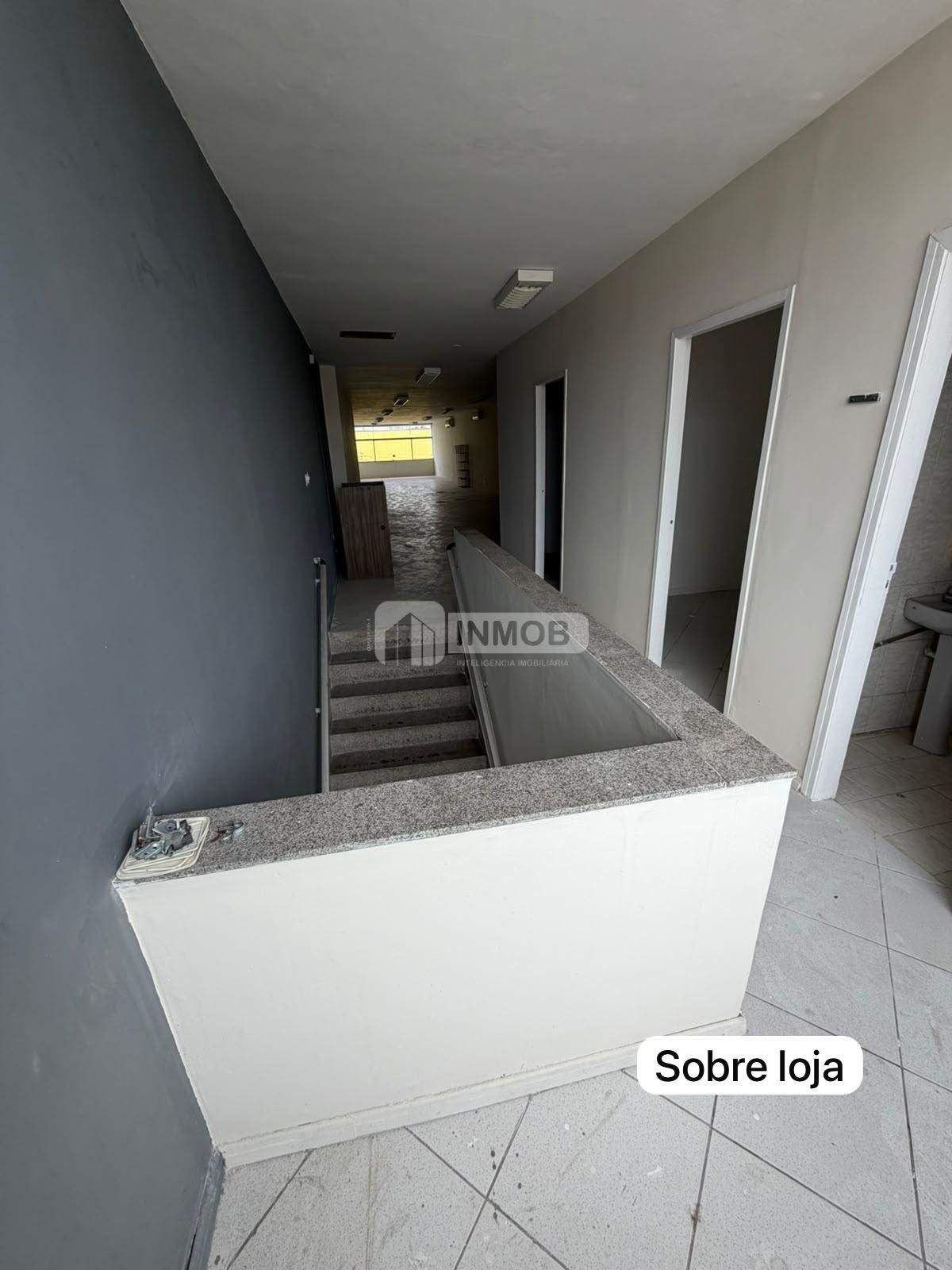 Comercial para alugar com 4 banheiros e 350m² no Centro, Taubaté (SP) — foto 17 de 19