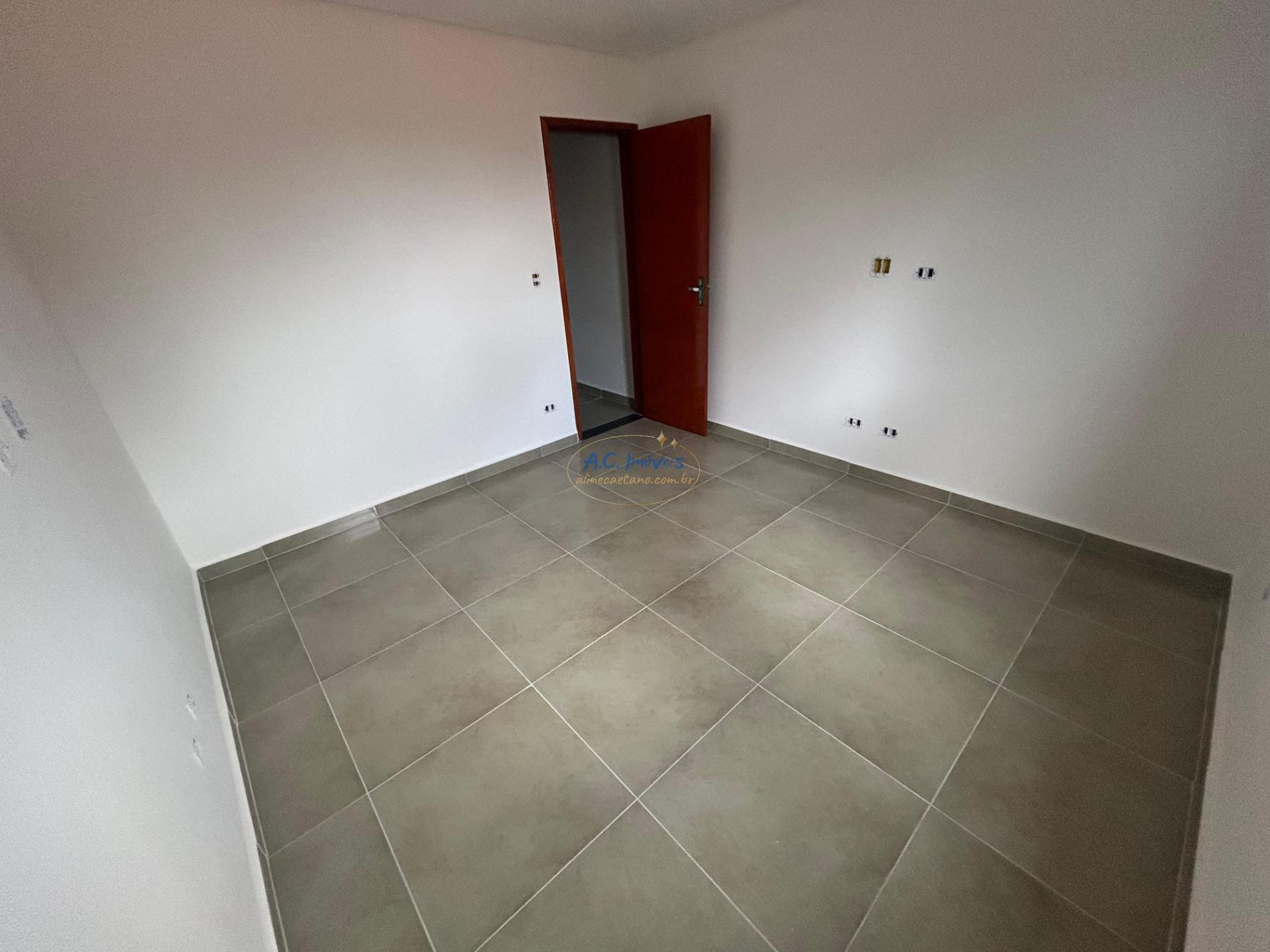 Casa à venda com 3 quartos, 1 suíte, 1 vaga e 108m² no Vila Caiçara, Praia Grande (SP) — foto 11 de 21