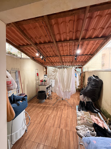 Sobrado em Bairro Rio Pequeno  -  Camboriú