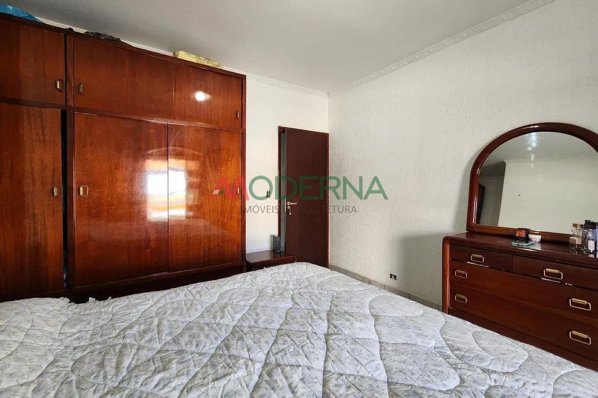 Casa à venda com 3 quartos, 1 suíte, 2 vagas e 220m² no Nova Petrópolis, São Bernardo do Campo (SP) — foto 18 de 30
