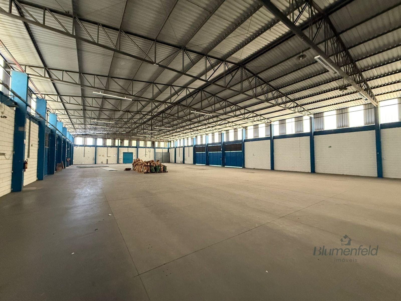 Comercial à venda com 1530m² no Centro Industrial, Arujá (SP) — foto 13 de 30
