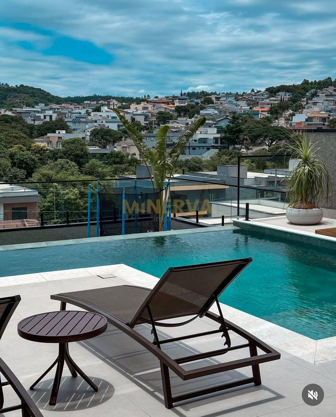 Casa à venda com 4 quartos, 4 suítes, 3 vagas e 330m² no Rio Abaixo, Atibaia (SP) — foto 21 de 23