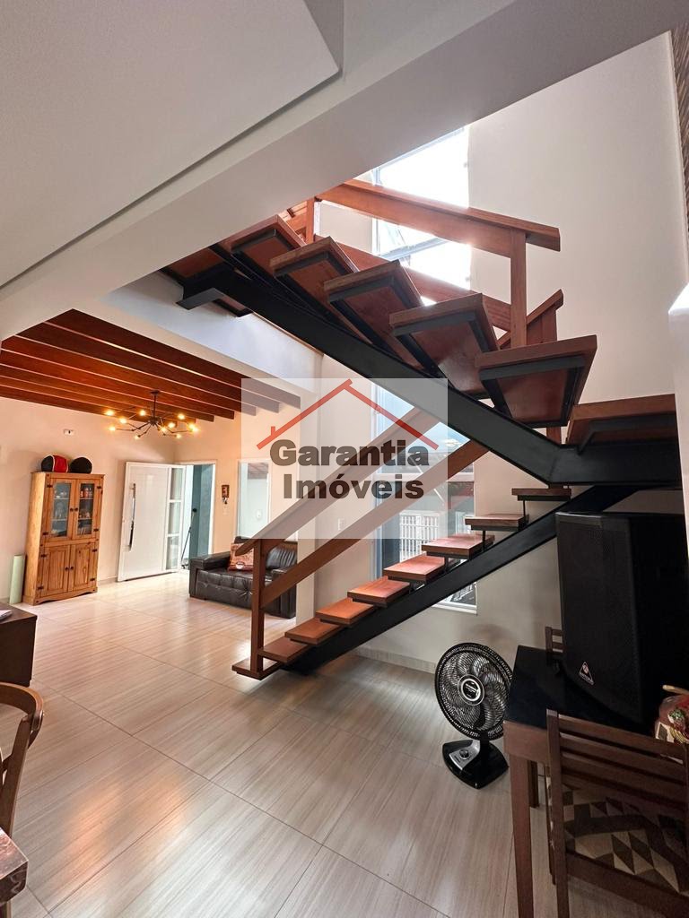 Casa à venda com 3 quartos, 1 suíte, 2 vagas e 224m² no Vila Doutor Laurindo, Tatuí (SP) — foto 12 de 30