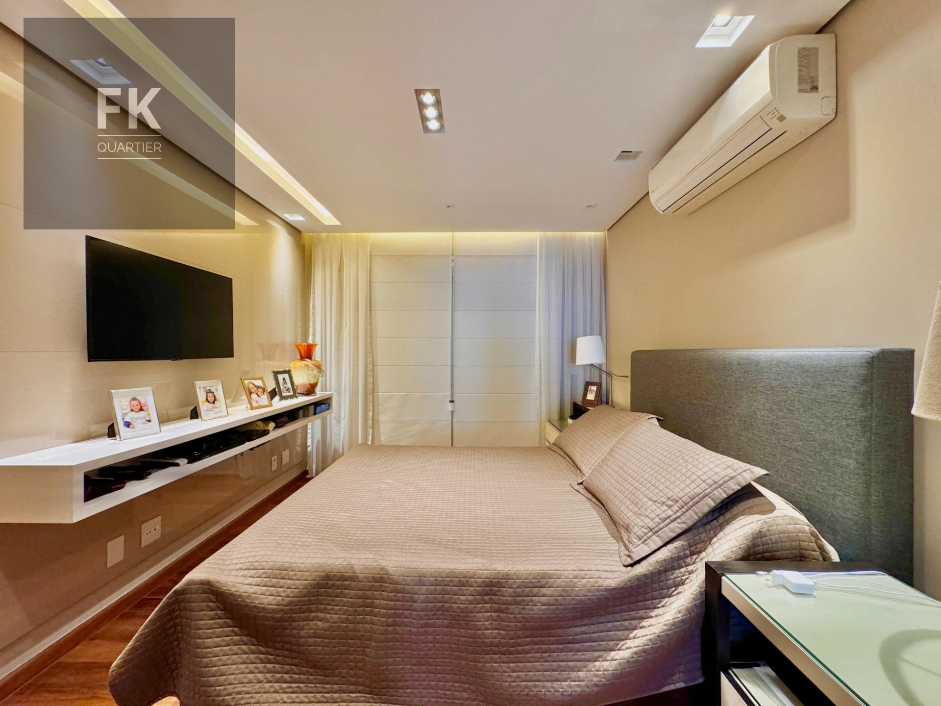 Casa à venda com 5 quartos, 5 suítes, 4 vagas e 500m² no Alphaville Residencial Dois, Barueri (SP) — foto 22 de 30