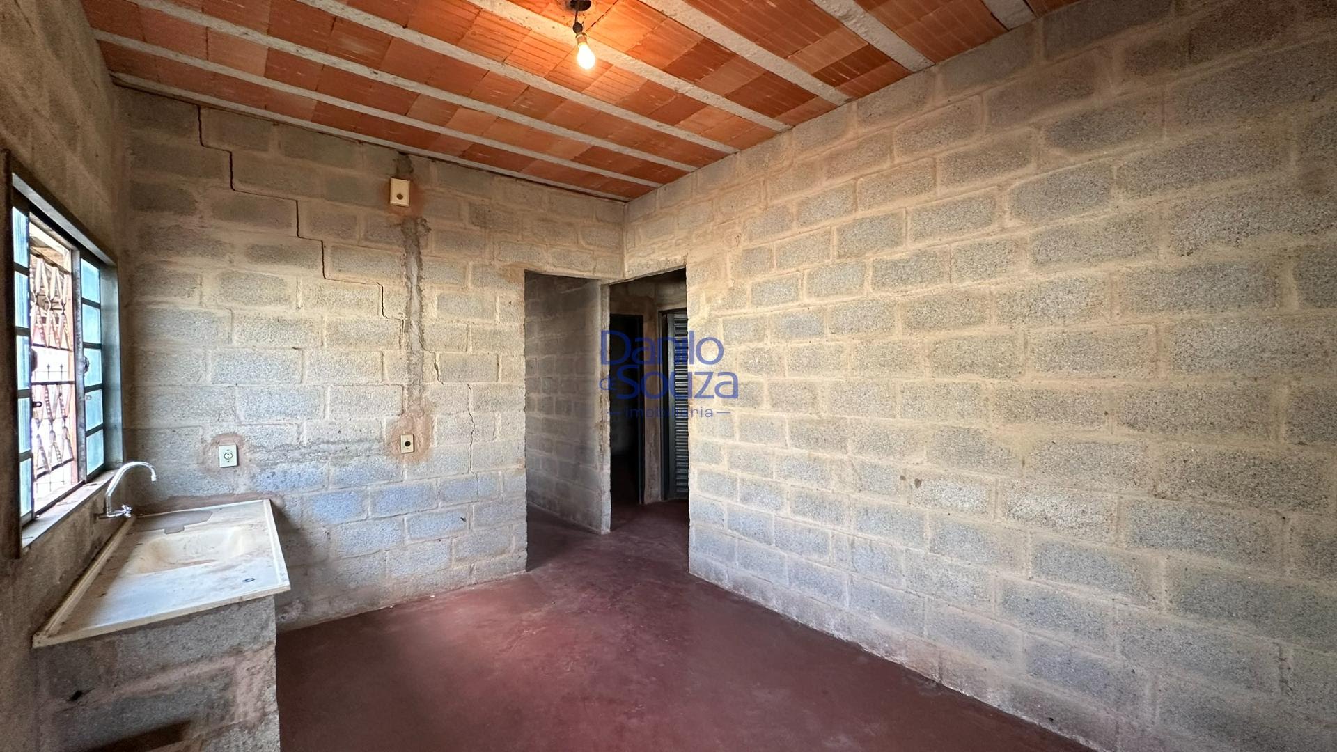 Casa à venda com 2 quartos, 1 banheiro, 1 vaga e 250m² no São Domingos, Araxá (MG) — foto 5 de 11