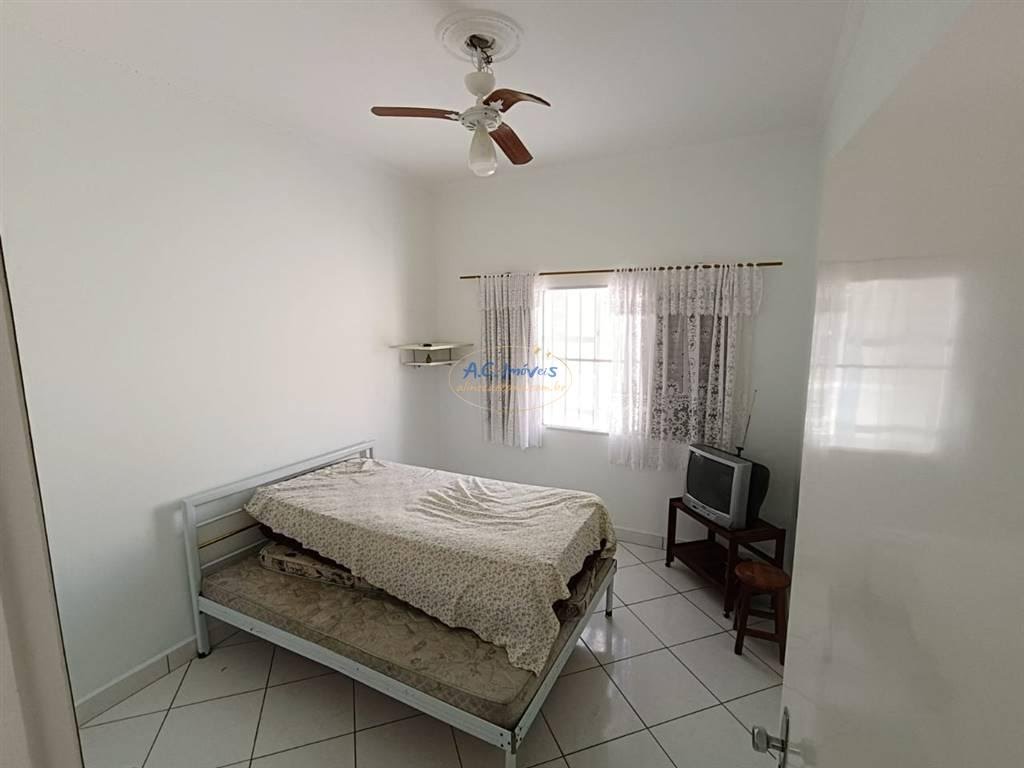 Casa à venda com 3 quartos, 1 suíte, 2 vagas e 115m² no Cidade Ocian, Praia Grande (SP) — foto 18 de 30