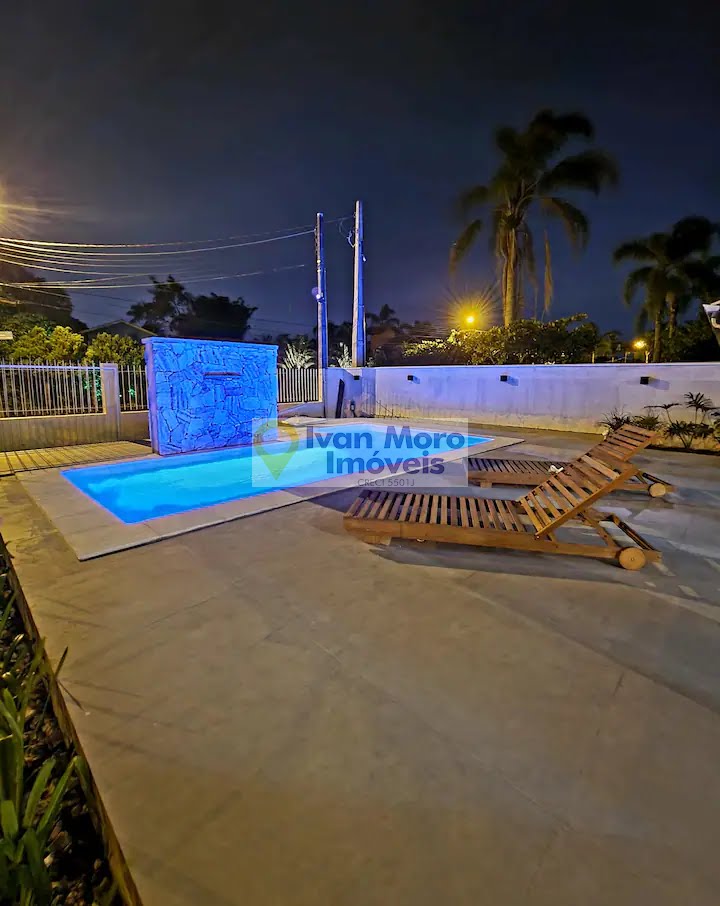 Casa para alugar com 7 quartos, 5 banheiros, 4 vagas e 350m² no Daniela, Florianópolis (SC) — foto 25 de 30