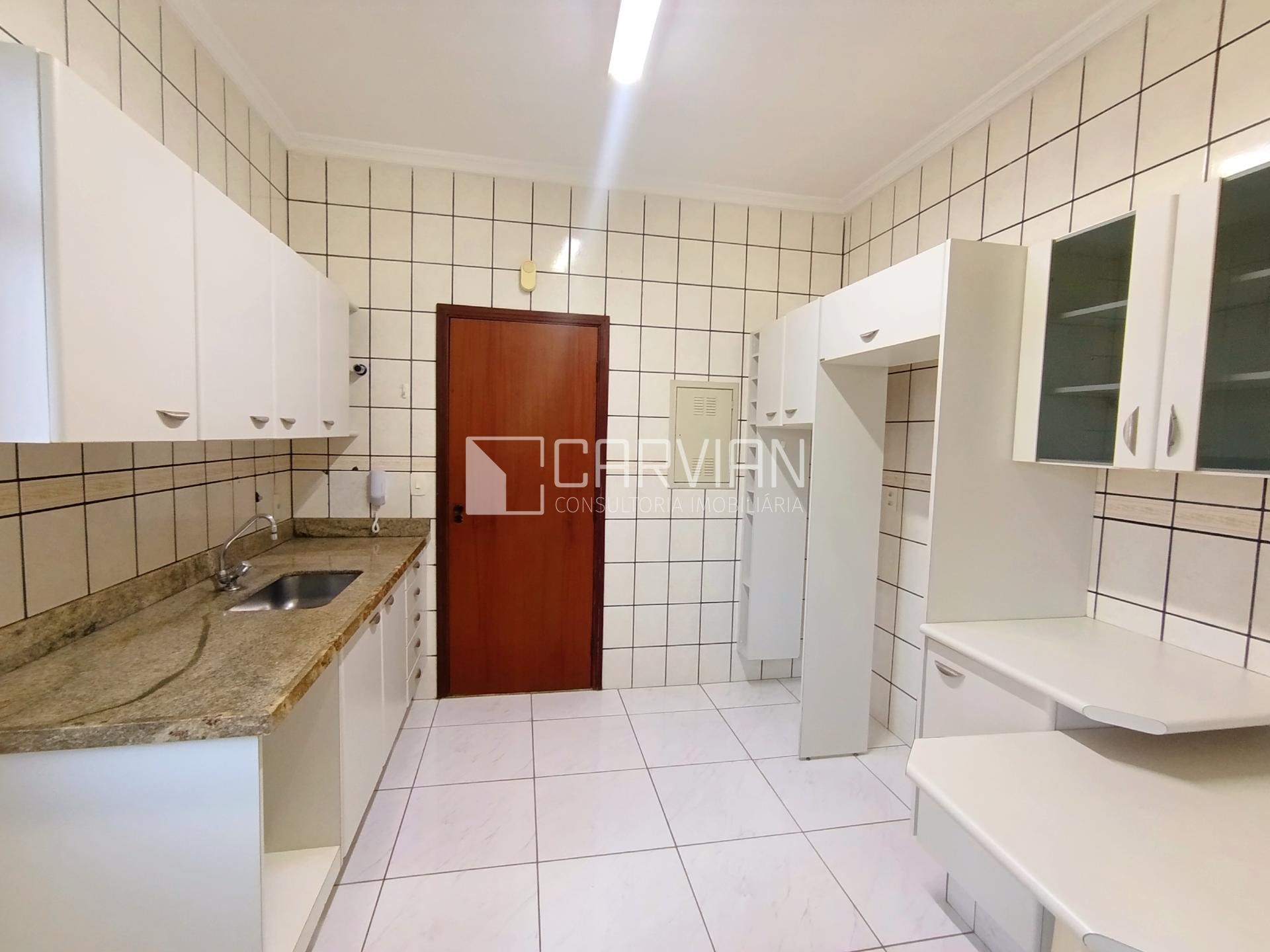 Apartamento à venda com 3 quartos, 3 banheiros, 1 vaga e 120m² no Campos Elíseos, Ribeirão Preto — foto principal