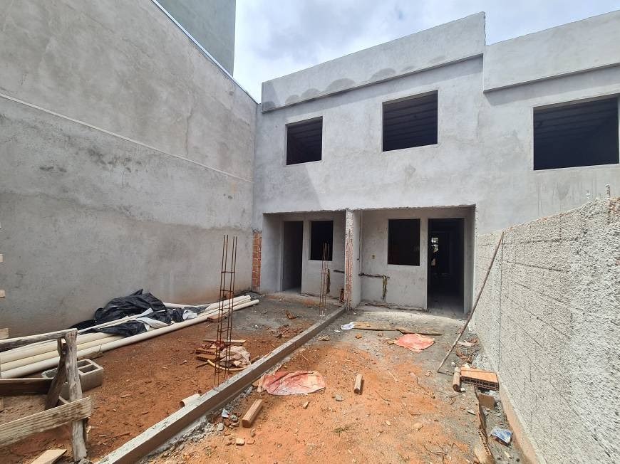 Casa à venda com 2 quartos, 2 suítes, 2 vagas e 80m² no Mantiqueira, Belo Horizonte (MG) — foto 10 de 11