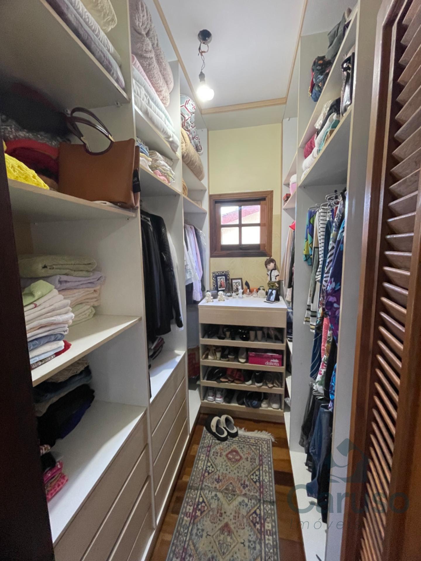 Casa à venda com 3 quartos, 1 suíte, 4 vagas e 200m² no Condomínio Arujazinho IV, Arujá (SP) — foto 11 de 24